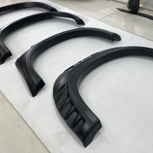 POCKET FENDER FLARES SUITABLE FOR ISUZU D MAX D-MAX 2016-2019