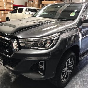 Bonnet Scoop Hood to suit Toyota Hilux 2015-2019 NEW Matt Black