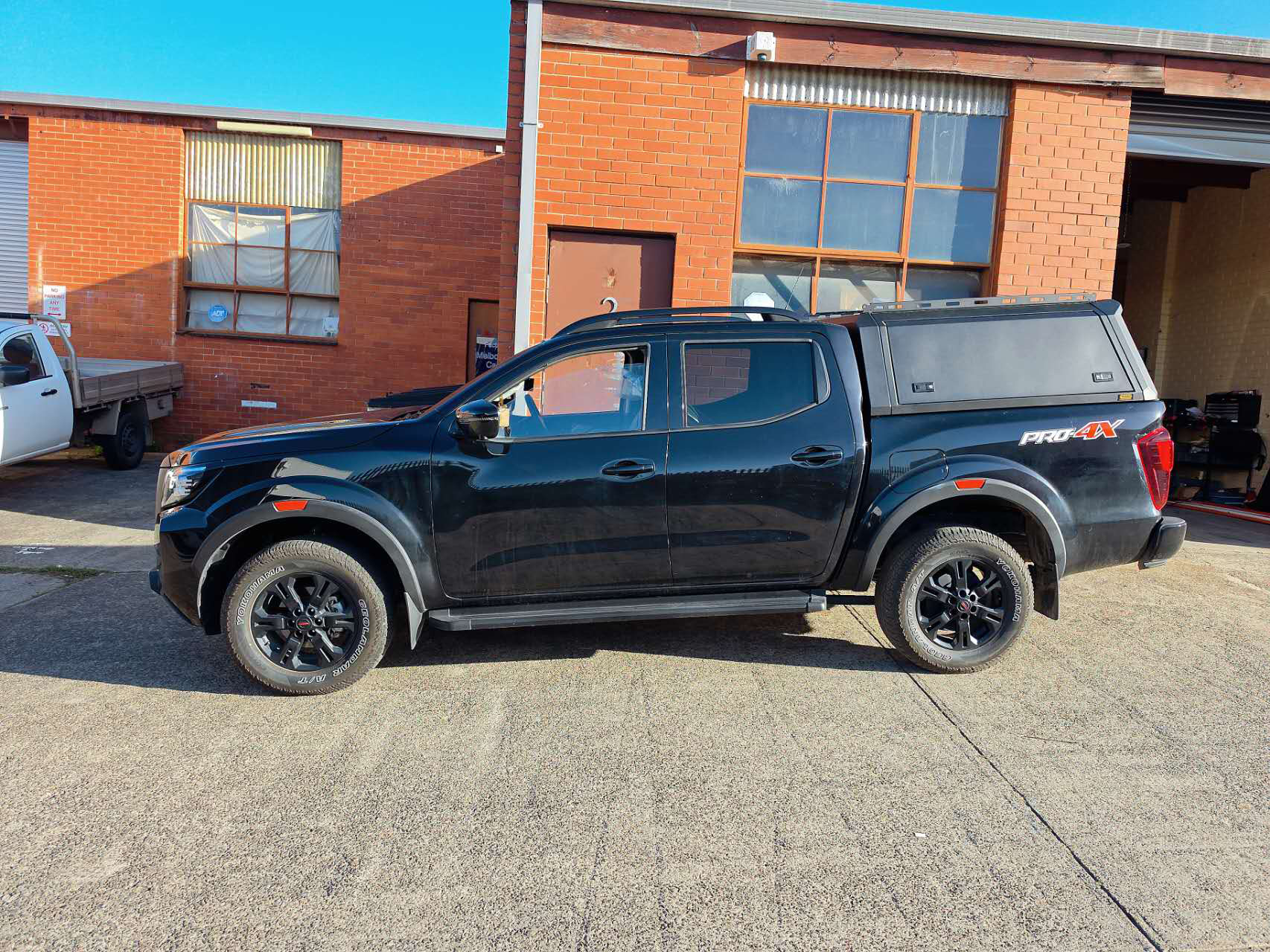 Heavy Duty Aluminium Ute Canopy for Nissan Navara NP300 D23 2014 Onwards