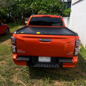 Retractable Roller Shutter for Isuzu Dmax 2021 onwards with Sailplane (Manual)